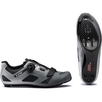   Northwave Storm Carbon-országúti kerékpáros cipő  45-ös méret